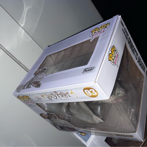 Funko Pop | Harry Potter Harry Hermione & Ron Riding Gringots Dragon - Picture 4 of 6